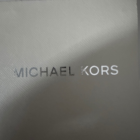 Watch - Picture 2 of 2